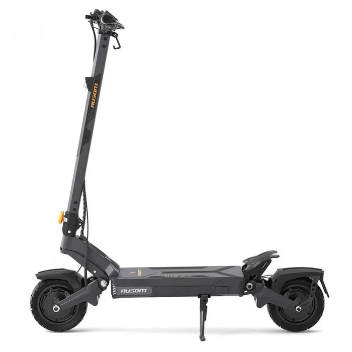 Składana hulajnoga elektryczna Ausom DT2 Pro, 2*1100W, 68km/h, bateria 52V 23,4Ah, wykorzystuje technologię podwozia lotniczego