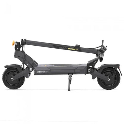 Składana hulajnoga elektryczna Ausom DT2 Pro, 2*1100W, 68km/h, bateria 52V 23,4Ah, wykorzystuje technologię podwozia lotniczego